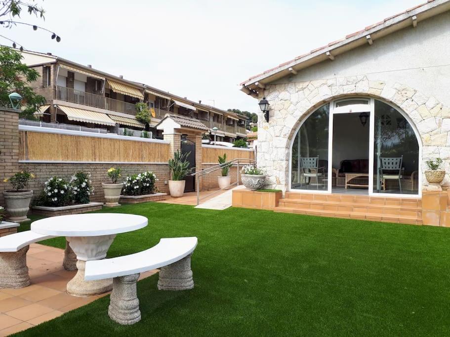 Vakantiehuis Family House - La Mora - Tarragona