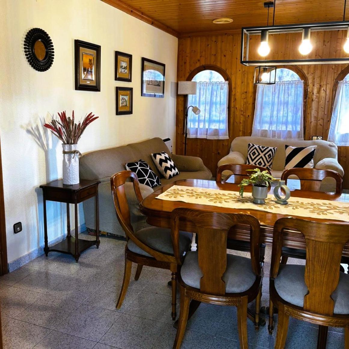Family House - La Mora - Tarragona