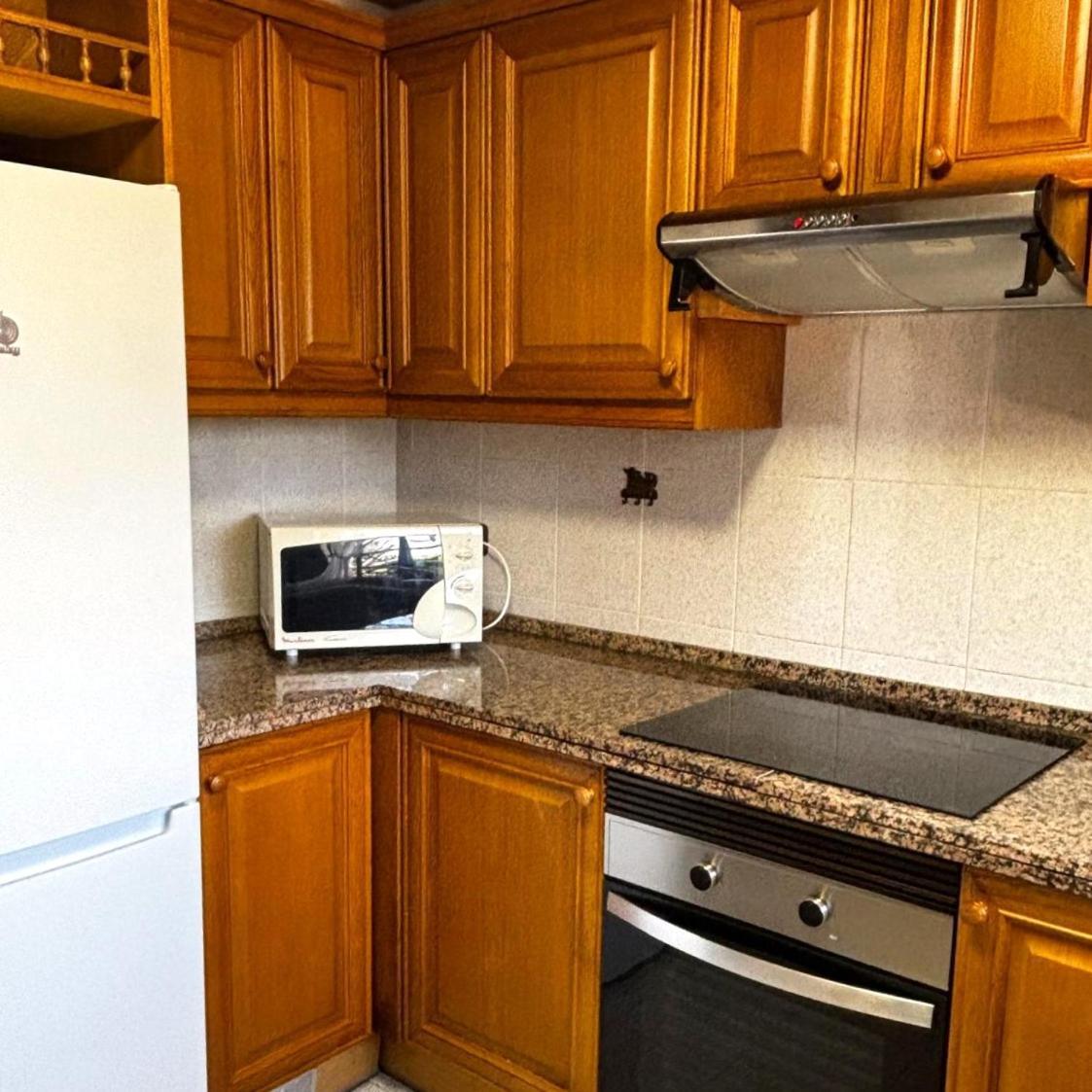 Family House - La Mora - Vakantiehuis Tarragona